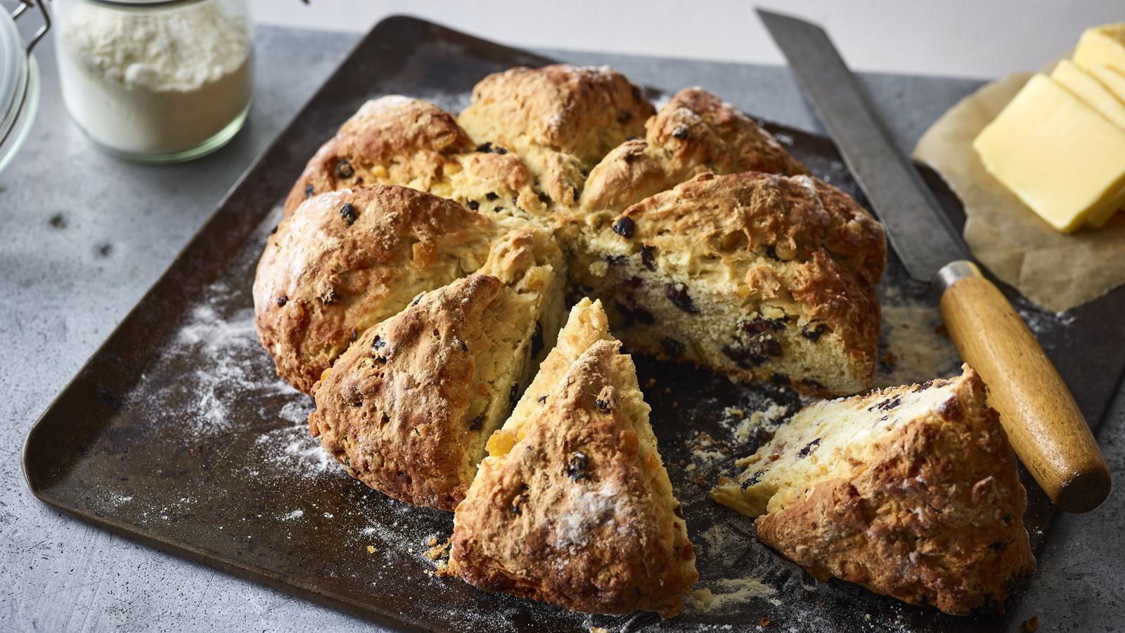 Spotted dick bread 