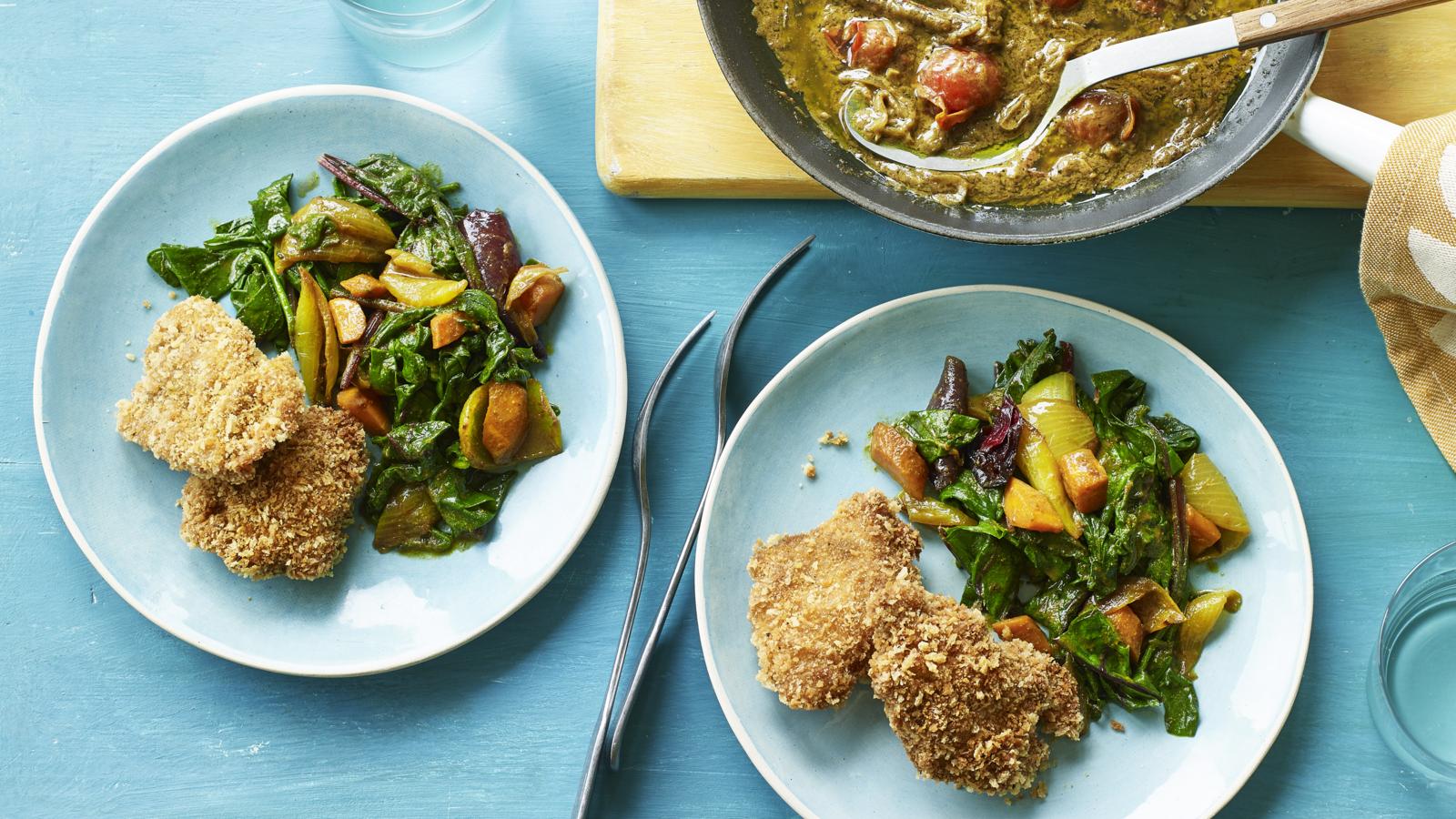 Fried chicken, ital vegetables and rundown sauce 