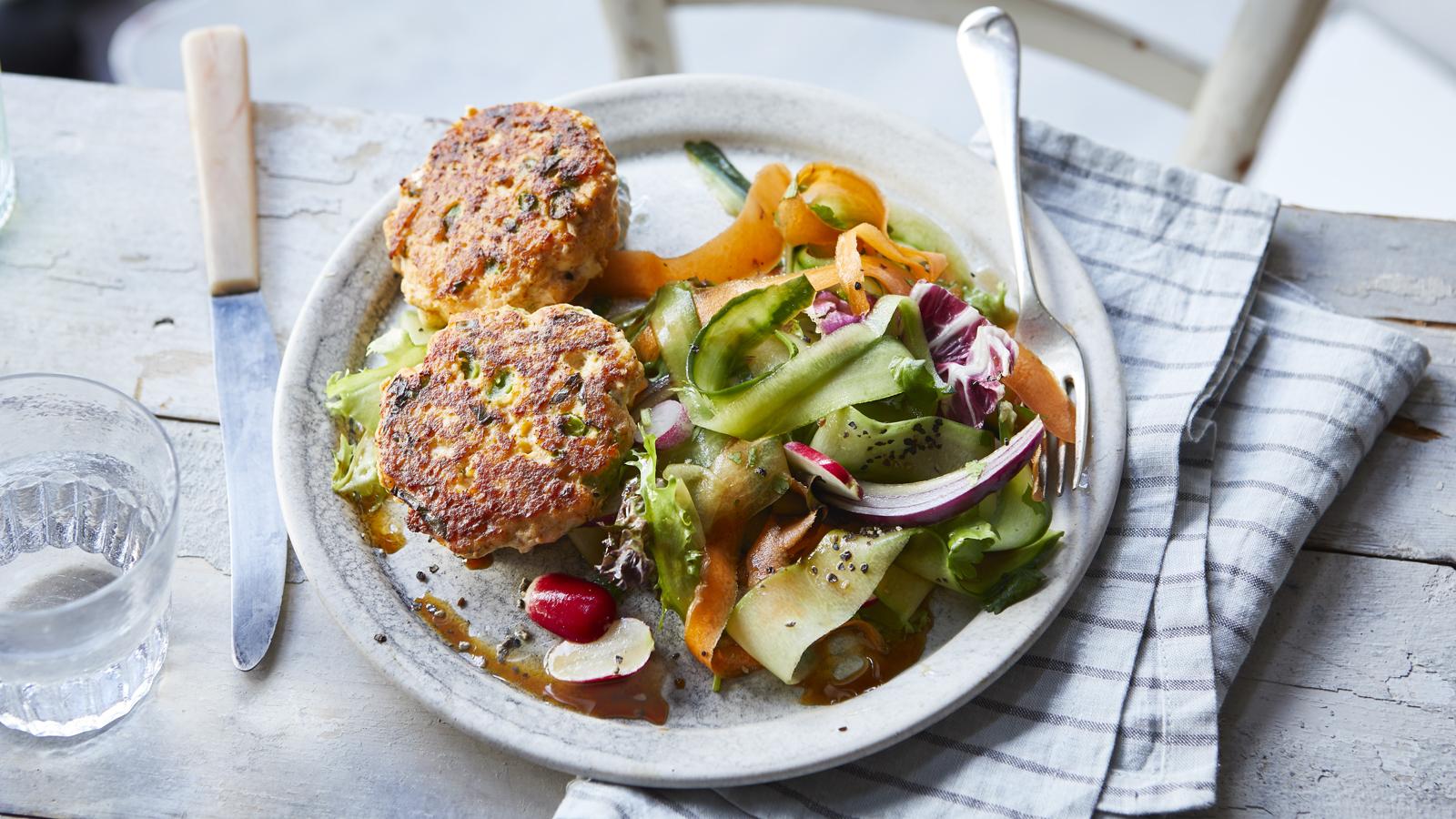 Thai salmon fish cakes