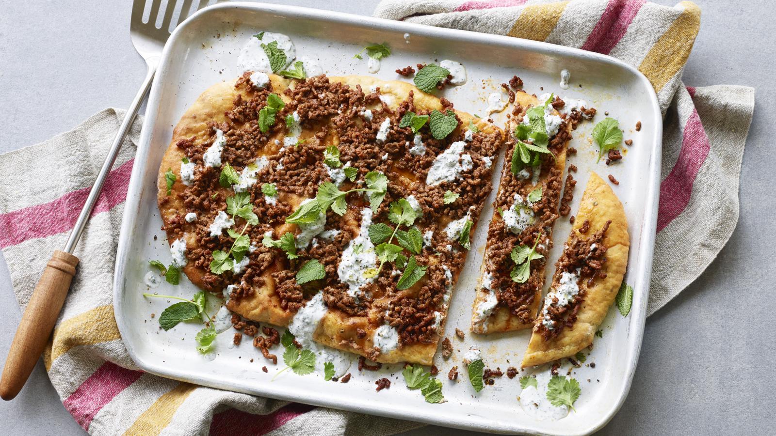 Turkish flatbread with minced beef, herbs and spices