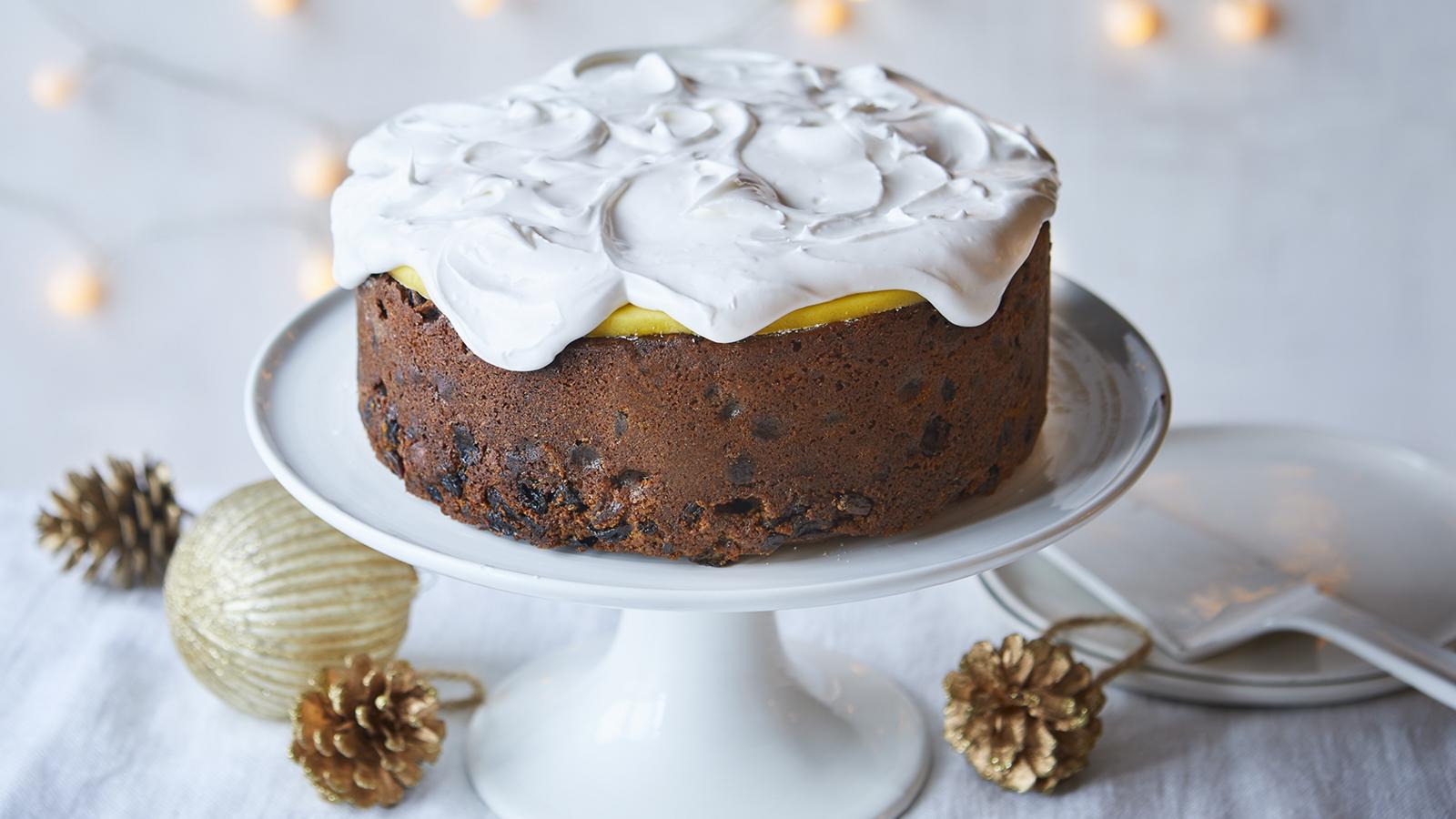 Vegan Christmas cake recipe - BBC Food