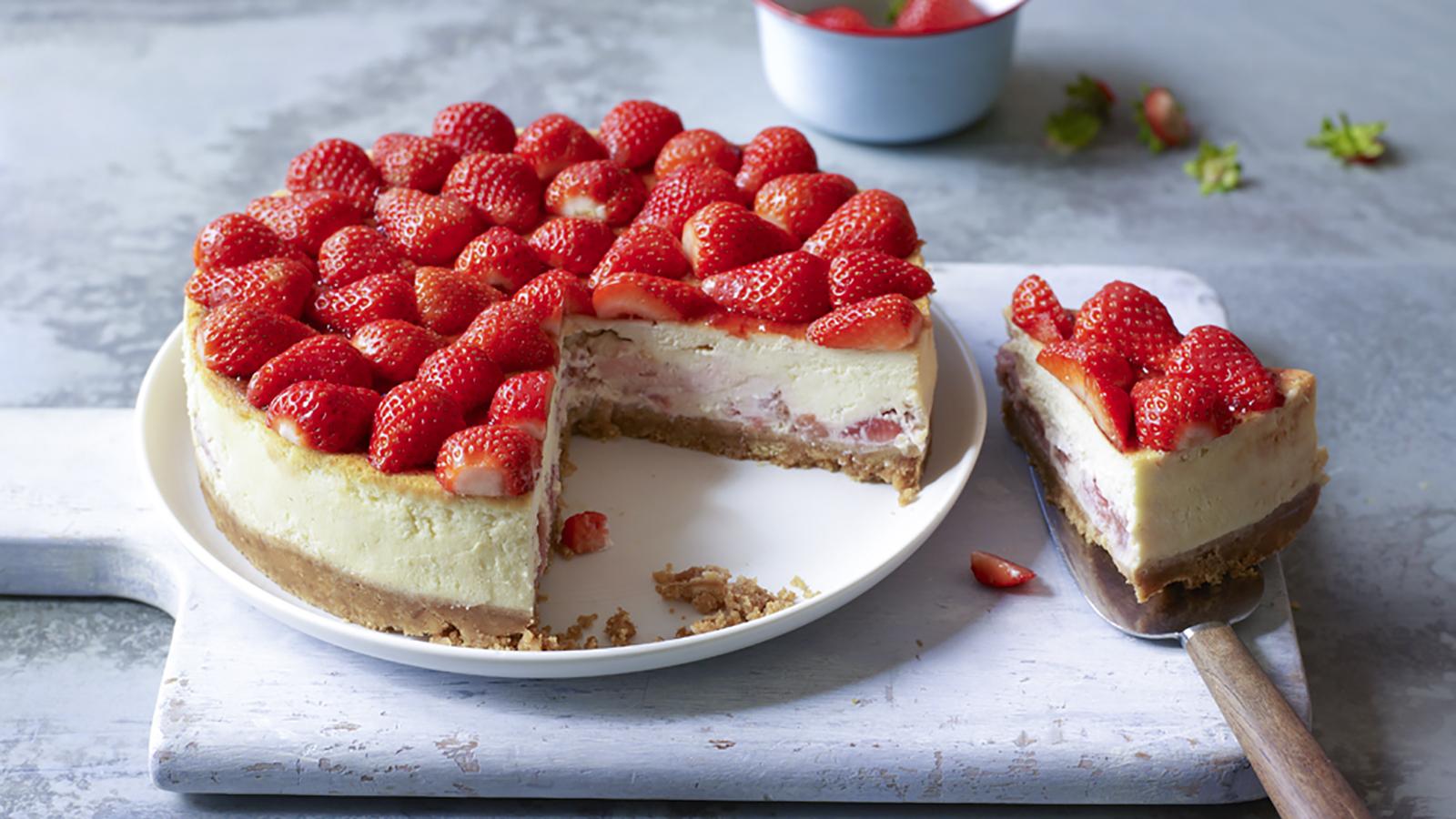 Vodka strawberry cheesecake recipe - BBC Food