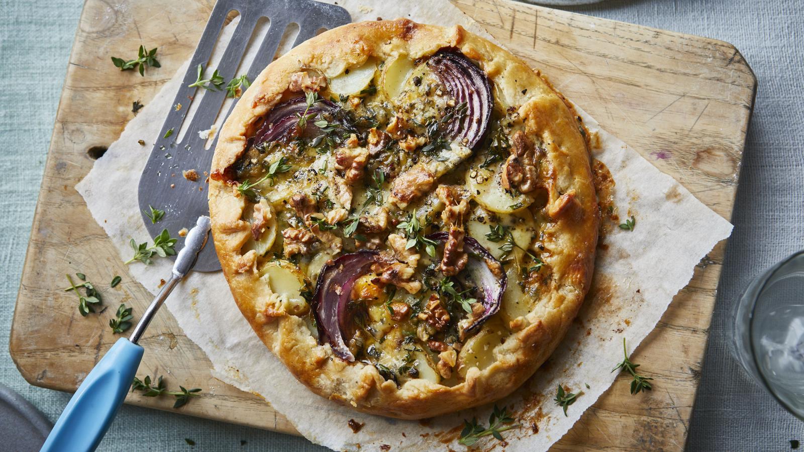 Yoghurt pastry galette with potato, Stilton and onion marmalade