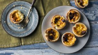Easy Portuguese custard tarts recipe - BBC Food