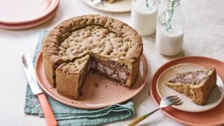 Chocolate cookie pie recipe - BBC Food