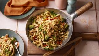 Chicken, leek and cider gratin recipe - BBC Food