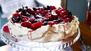 Strawberry Pavlova With Vanilla Cream Recipe Bbc Food