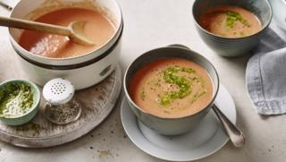 Easy soup recipes - BBC Food