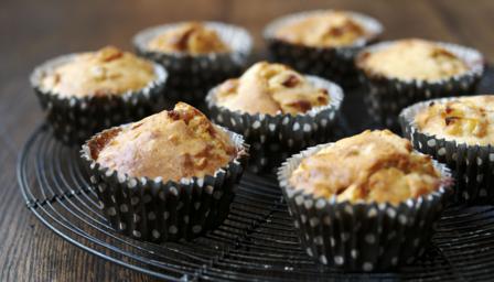 Toffee apple muffins