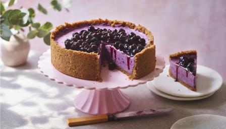 Christmas cheesecake recipes - BBC Food
