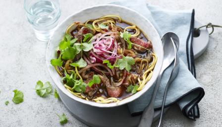 Chilli steak noodle broth - Beef ramen recipe - BBC