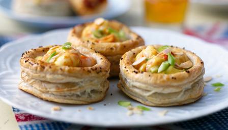 Coronation prawn vol-au-vents recipe - BBC Food