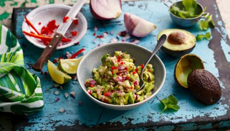 How to make guacamole recipe - BBC Food