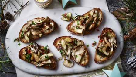 Mushroom crostini recipe - BBC Food