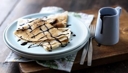 BBC Food - Recipes - Pancakes with chocolate sauce