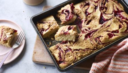 Nadiya's peanut butter and jelly traybake recipe