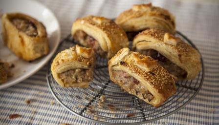 Sausage rolls with caramelised red onions recipe