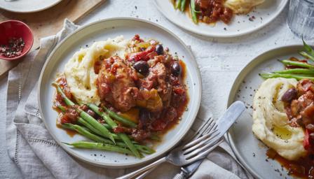 Slow cooker chicken cacciatore recipe - BBC Food
