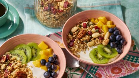 BBC Two - Lorraine's Fast, Fresh and Easy Food