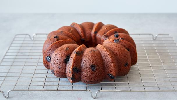 Nigel Slater's plum cake recipe - BBC Food