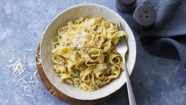Butternut squash pasta recipe - BBC Food