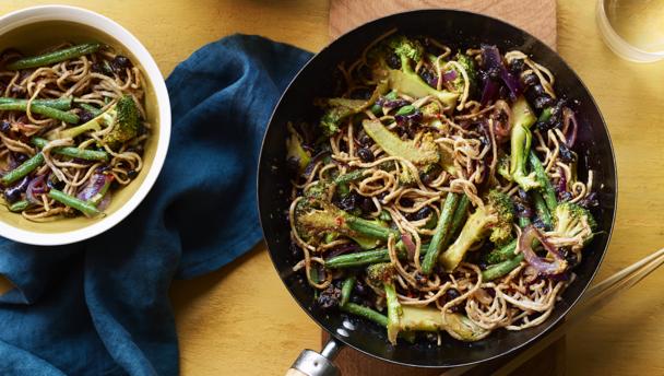 Really easy stir-fry recipes - BBC Food