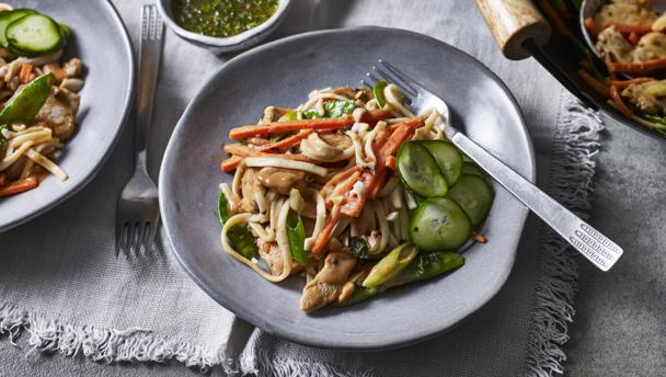 Chicken stir-fry recipes - BBC Food