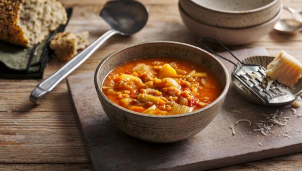 Healthy slow cooker recipes - BBC Food