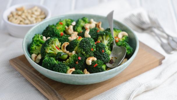 Toasted cashew and chilli broccoli salad with sesame soy dressing ...