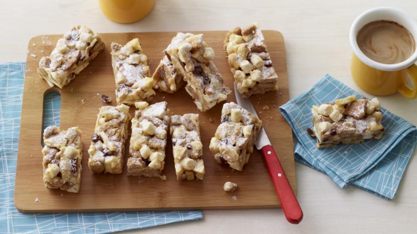 Apple and white chocolate rocky road 