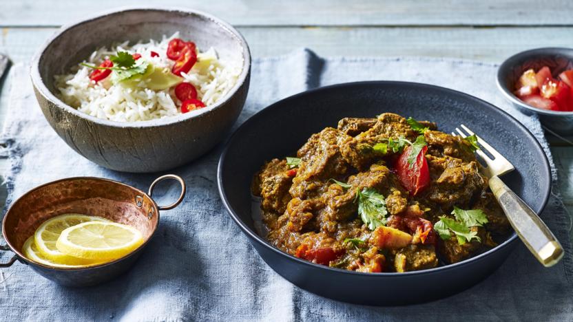 Beef curry with shatkora