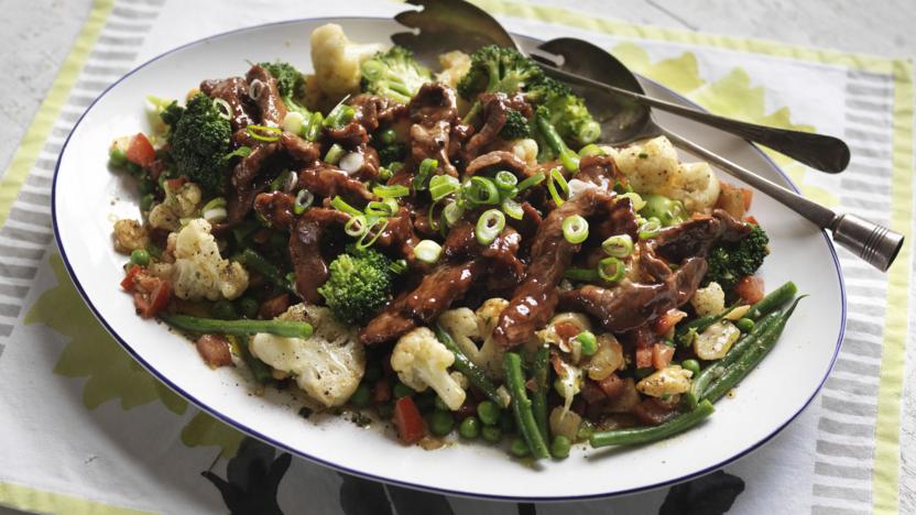 Quick Beef In Oyster Sauce Recipe Bbc Food