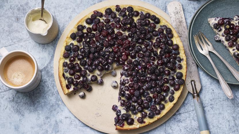 Blueberry tart (Tarte aux myrtilles)