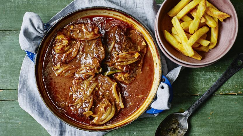 How to Cook a Braising Steak in a Frying Pan