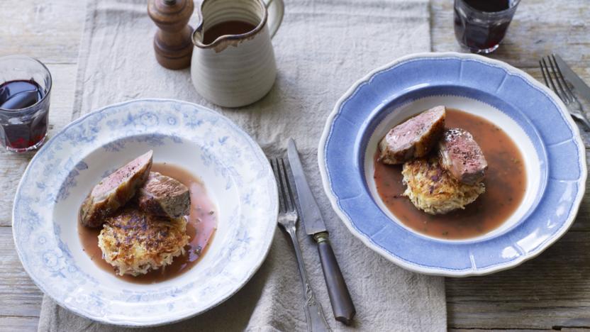 Cannon of lamb with celeriac potato cake 