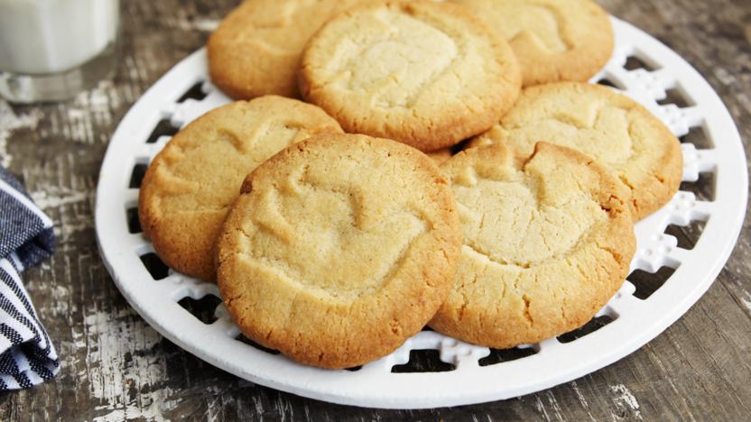 Cardamom and lemon cookies