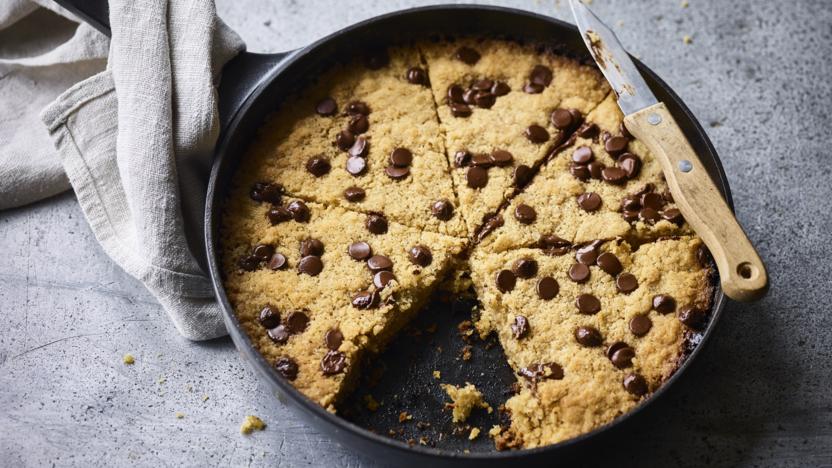 Chocolate chip pan cookie