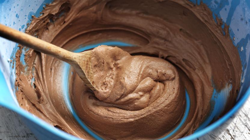 Easy chocolate buttercream icing