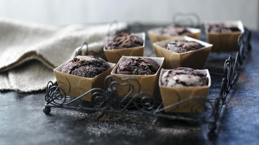 Chocolate beetroot cakes