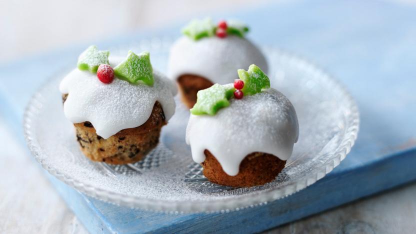 Christmas mini-muffins recipe - BBC Food