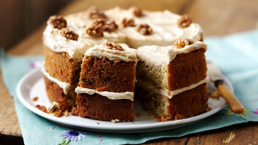 Coffee and walnut cake