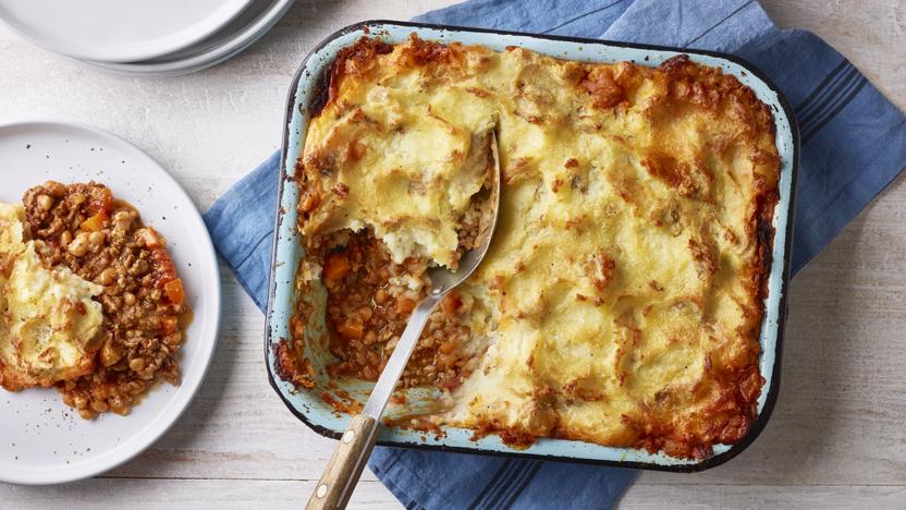 Budget cottage pie with baked beans