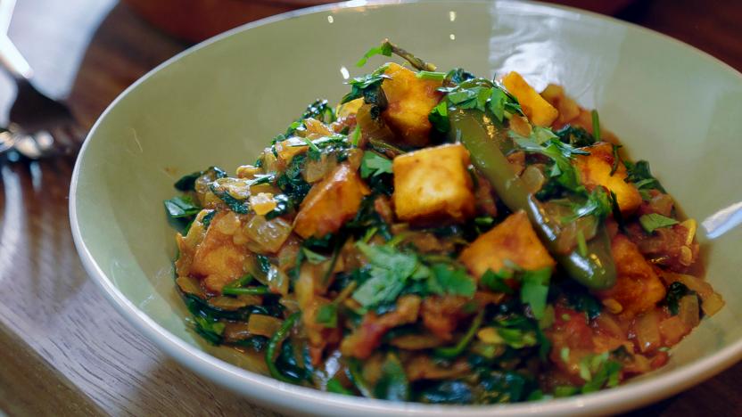 Crunchy palak paneer