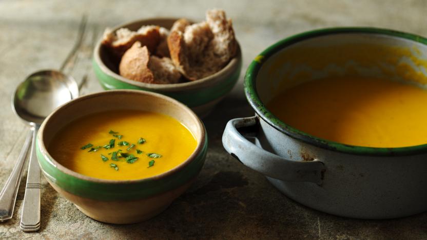 Curried carrot soup