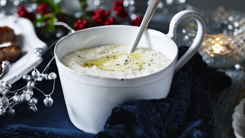 Easy bread sauce