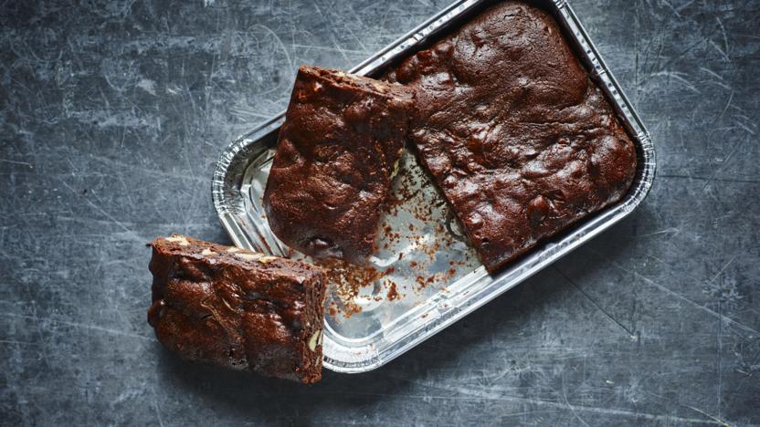 Perfect chocolate brownies recipe - BBC Food