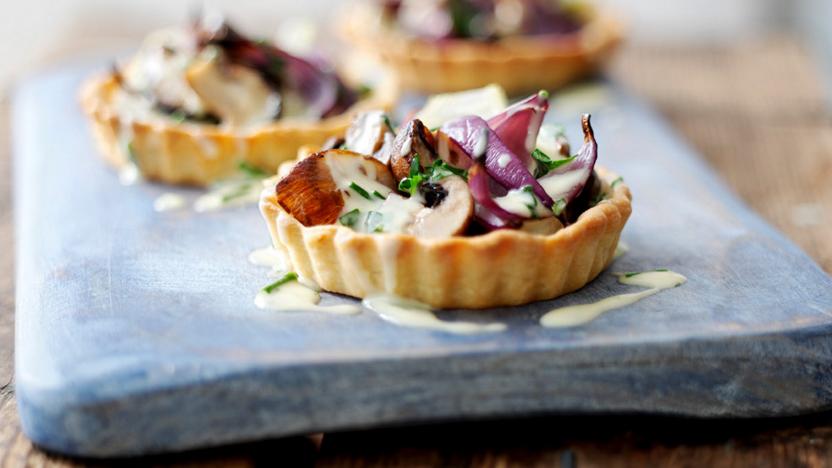 Fennel and mushroom tartlets