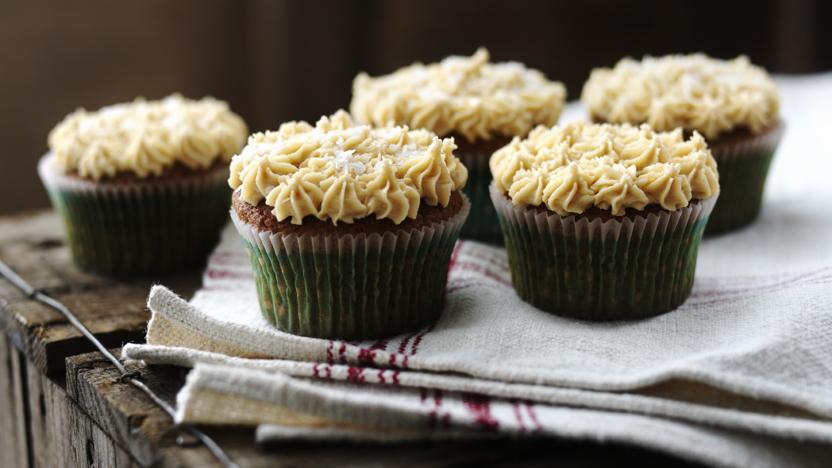 Gingerbread cupcakes with salted caramel icing