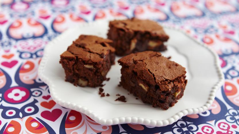 Ginger, pecan and rum chocolate brownies