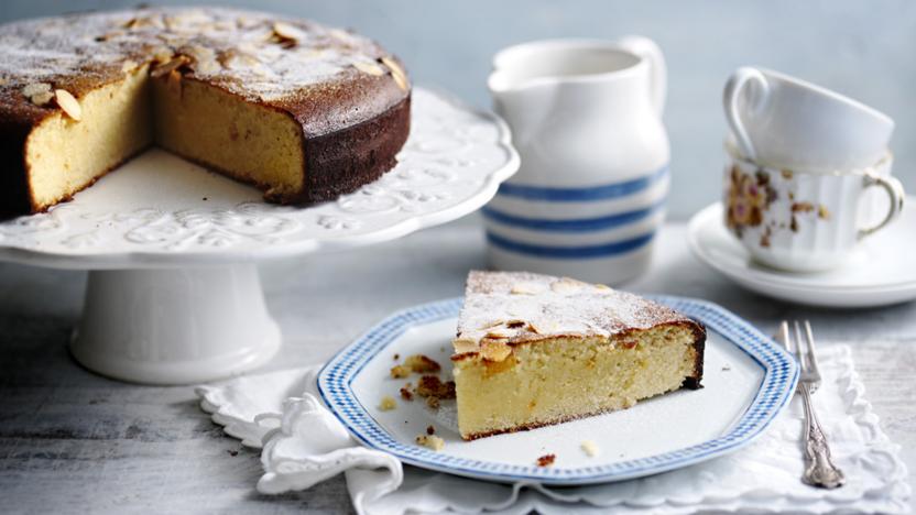 Apple cake recipes - BBC Food
